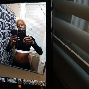 Meet your Posher, Rose